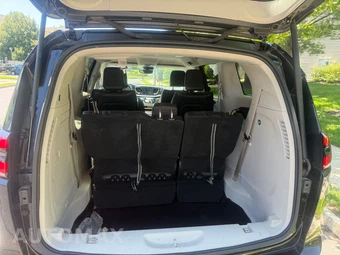 2023 Chrysler Pacifica Hybrid Touring L 121.6" WB - miniatura 3