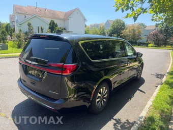 2023 Chrysler Pacifica Hybrid Touring L 121.6" WB - miniatura 5