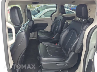 2023 Chrysler Pacifica Hybrid Touring L 121.6" WB - miniatura 13