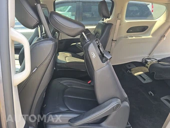 2023 Chrysler Pacifica Hybrid Touring L 121.6" WB - miniatura 13