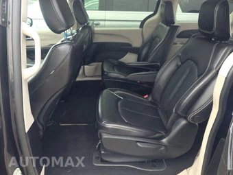2023 Chrysler Pacifica Hybrid Touring L 121.6" WB - miniatura 13