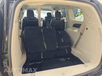 2023 Chrysler Pacifica Hybrid Touring L 121.6" WB - miniatura 17