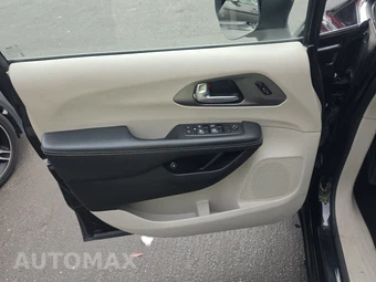 2023 Chrysler Pacifica Hybrid Touring L 121.6" WB - miniatura 9