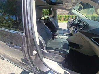 2023 Chrysler Pacifica Limited 121.6" WB - miniatura 20