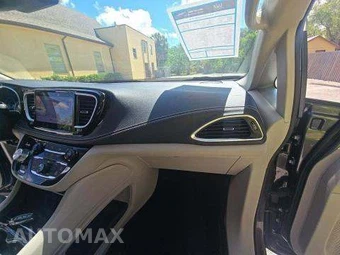 2023 Chrysler Pacifica Limited 121.6" WB - miniatura 21