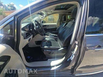 2023 Chrysler Pacifica Limited 121.6" WB - miniatura 7