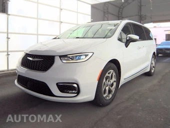 2023 Chrysler Pacifica Limited 121.6" WB