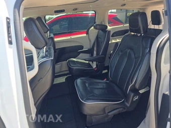 2023 Chrysler Pacifica Limited 121.6" WB - miniatura 13
