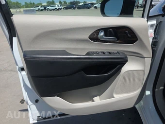 2023 Chrysler Pacifica Limited 121.6" WB - miniatura 9
