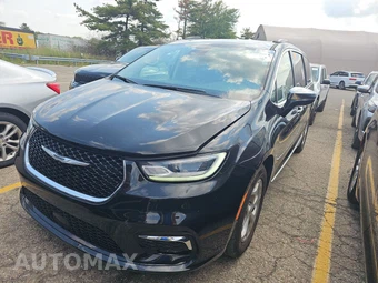 2023 Chrysler Pacifica Limited 121.6" WB