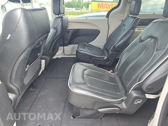 2023 Chrysler Pacifica Limited 121.6" WB - miniatura 13