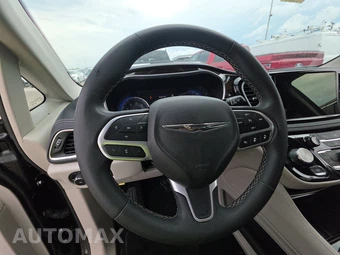 2023 Chrysler Pacifica Limited 121.6" WB - miniatura 10