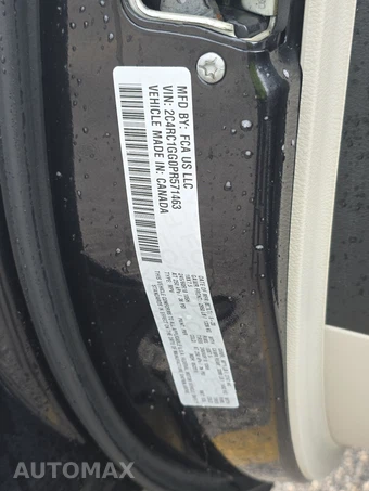 2023 Chrysler Pacifica Limited 121.6" WB - miniatura 15