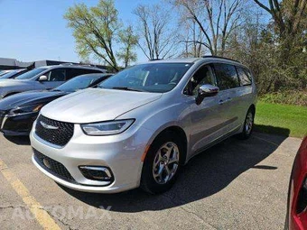 2023 Chrysler Pacifica Limited 121.6" WB - car from the USA, Manheim Buy-Now listing at AUTOMAX