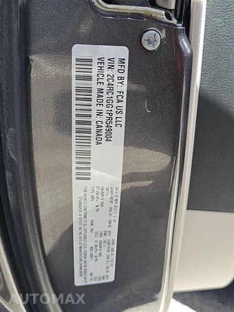 2023 Chrysler Pacifica Limited 121.6" WB - miniatura 15