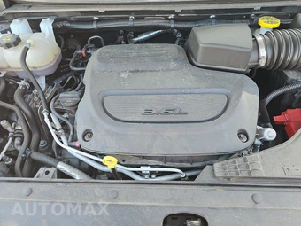 2023 Chrysler Pacifica Limited 121.6" WB - miniatura 16
