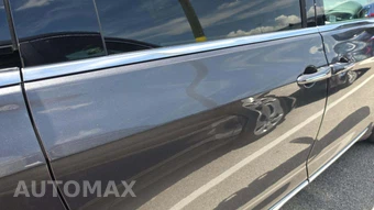 2023 Chrysler Pacifica Limited 121.6" WB - miniatura 23