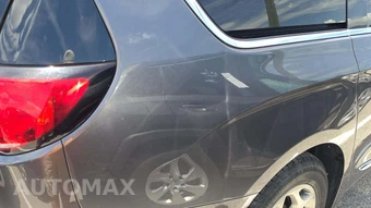 2023 Chrysler Pacifica Limited 121.6" WB - miniatura 25