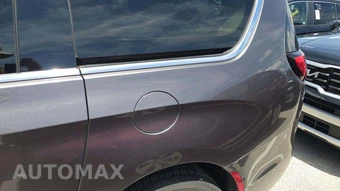 2023 Chrysler Pacifica Limited 121.6" WB - miniatura 26