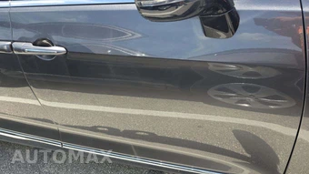 2023 Chrysler Pacifica Limited 121.6" WB - miniatura 28