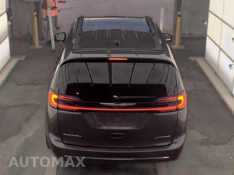 2023 Chrysler Pacifica Limited 121.6" WB - miniatura 5