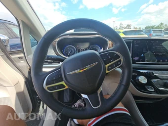 2023 Chrysler Pacifica Limited 121.6" WB - miniatura 10