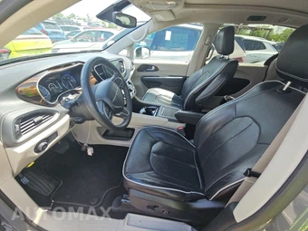 2023 Chrysler Pacifica Limited 121.6" WB - miniatura 7