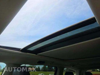 2023 Chrysler Pacifica Limited 121.6" WB - miniatura 12