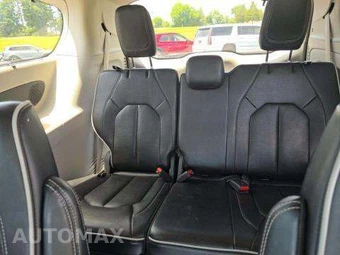 2023 Chrysler Pacifica Limited 121.6" WB - miniatura 15