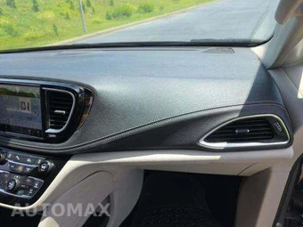 2023 Chrysler Pacifica Limited 121.6" WB - miniatura 21