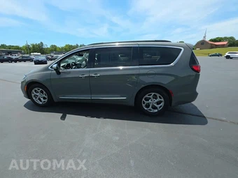 2023 Chrysler Pacifica Limited 121.6" WB - miniatura 3