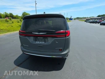 2023 Chrysler Pacifica Limited 121.6" WB - miniatura 4
