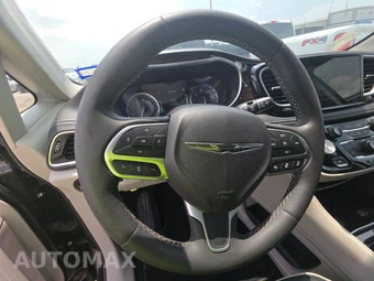 2023 Chrysler Pacifica Limited 121.6" WB - miniatura 10