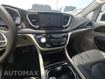 2023 Chrysler Pacifica Limited 121.6" WB - miniatura 11