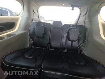 2023 Chrysler Pacifica Limited 121.6" WB - miniatura 14