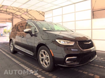 2023 Chrysler Pacifica Limited 121.6" WB - miniatura 3