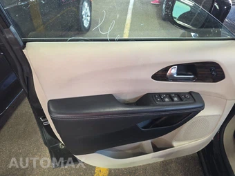 2023 Chrysler Pacifica Limited 121.6" WB - miniatura 9