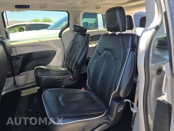 2023 Chrysler Pacifica Limited 121.6" WB - miniatura 13