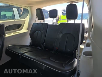 2023 Chrysler Pacifica Limited 121.6" WB - miniatura 14
