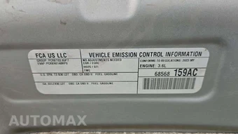 2023 Chrysler Pacifica Limited 121.6" WB - miniatura 19
