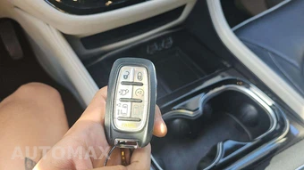 2023 Chrysler Pacifica Limited 121.6" WB - miniatura 20