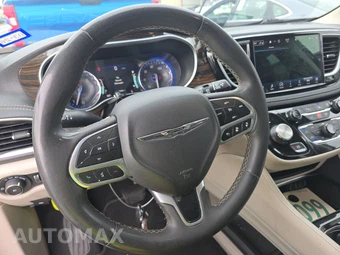 2023 Chrysler Pacifica Limited 121.6" WB – miniatura 10