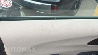 2023 Chrysler Pacifica Limited 121.6" WB – miniatura 30