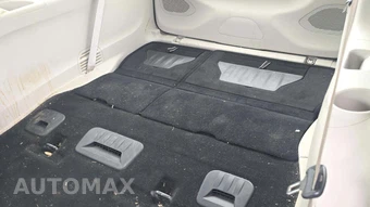 2023 Chrysler Pacifica Limited 121.6" WB – miniatura 32