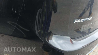 2023 Chrysler Pacifica Limited 121.6" WB – miniatura 38