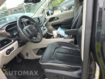 2023 Chrysler Pacifica Limited 121.6" WB – miniatura 7