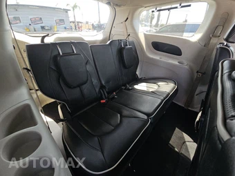 2023 Chrysler Pacifica Limited 121.6" WB - miniatura 14