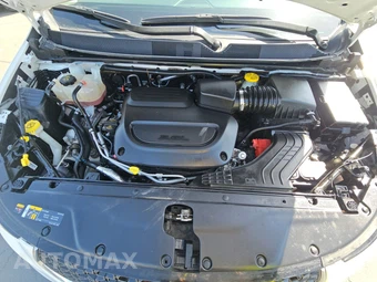 2023 Chrysler Pacifica Limited 121.6" WB - miniatura 16