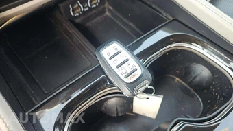 2023 Chrysler Pacifica Limited 121.6" WB - miniatura 21