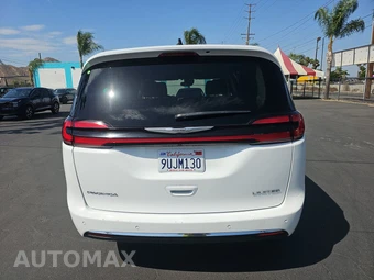 2023 Chrysler Pacifica Limited 121.6" WB - miniatura 5